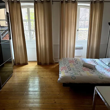 Large Centre, Cathedrale, Marche Noel *